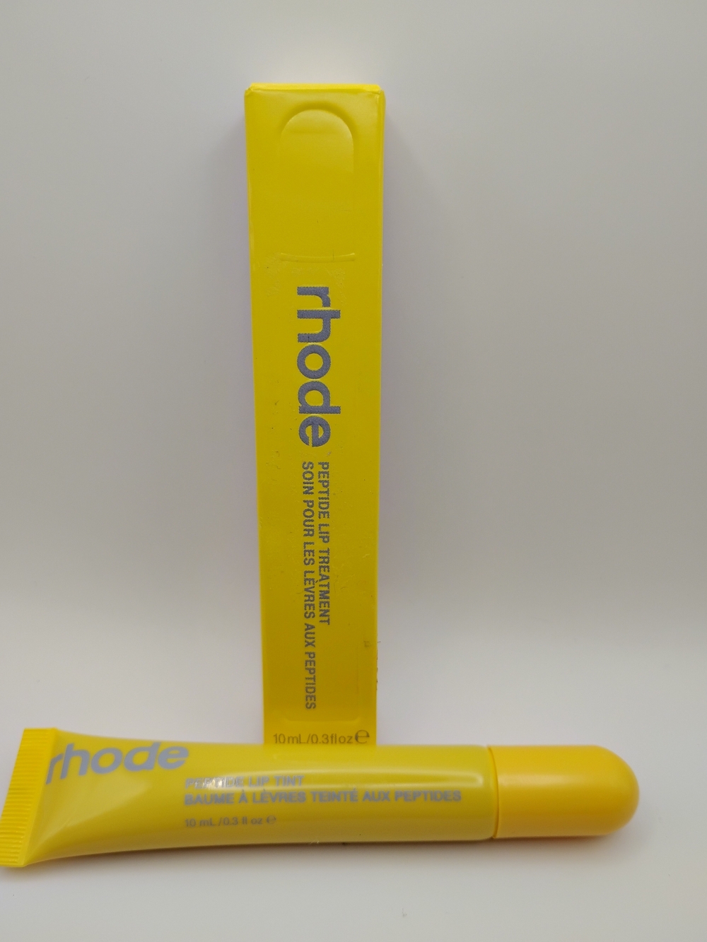 🍋Rhode Yellow Peptide Lip Treatment - Lemontini🍋 - Picture 5 of 5